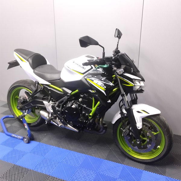 Moto 1